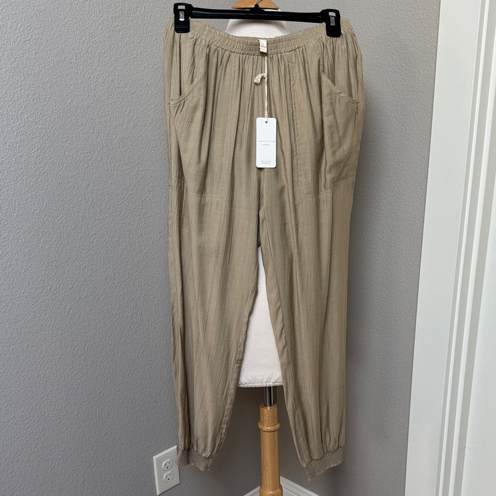 Crinkled Satin Jogger NWT small dune color flowy summer